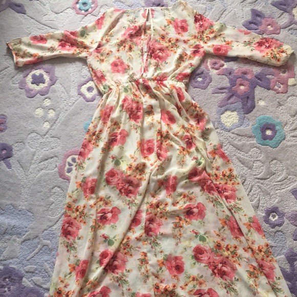 Floral maxi dress from Forever 21 - Picture 3 of 3